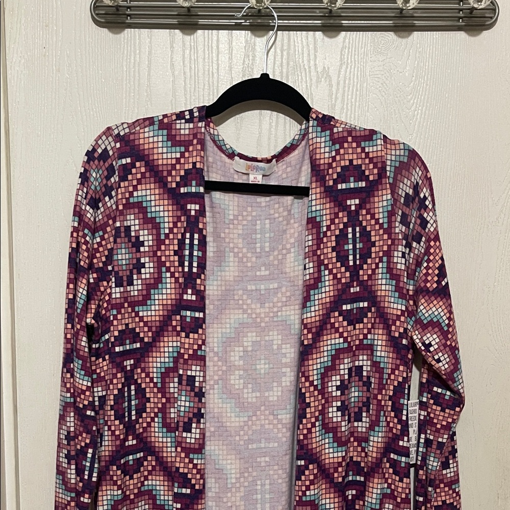 LuLaRoe Colorful Geometric Patterned Sarah Cardigan Featuring Pockets XL BNWT